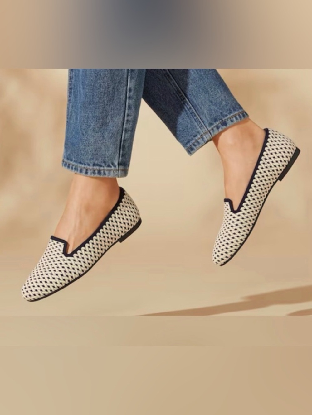 Vivaia Audrey loafers 39.5 in Tan & Navy